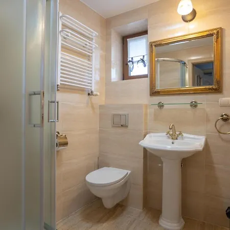 Pod Szrenica 2 Bed & Breakfast Szklarska Poręba