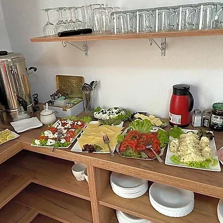 Pod Szrenica 2 Alojamento de Acomodação e Pequeno-almoço 3*